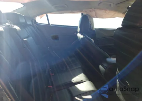 2018 Mazda 3 Touring из США, поврежденный, VIN 3MZBN1V33JM262187